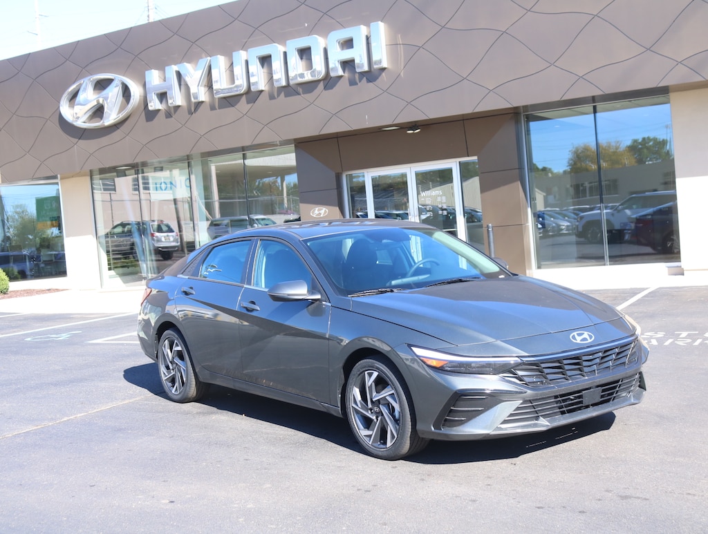 New 2025 Hyundai Elantra Hybrid Limited Car