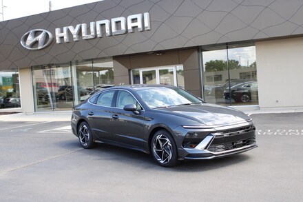2026 Hyundai Sonata SEL Sport Car