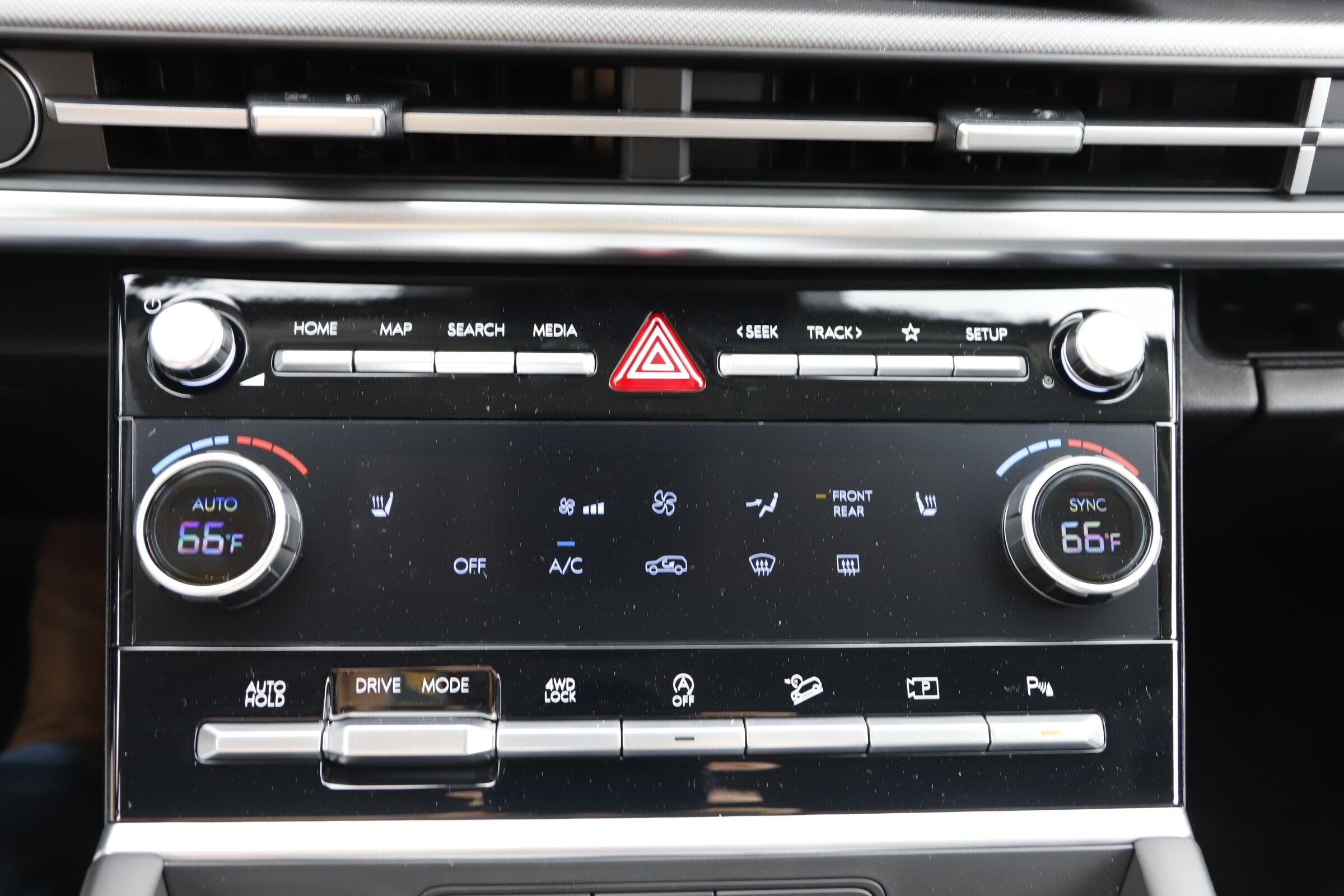 2026 Hyundai Santa Fe SEL - Photo 28
