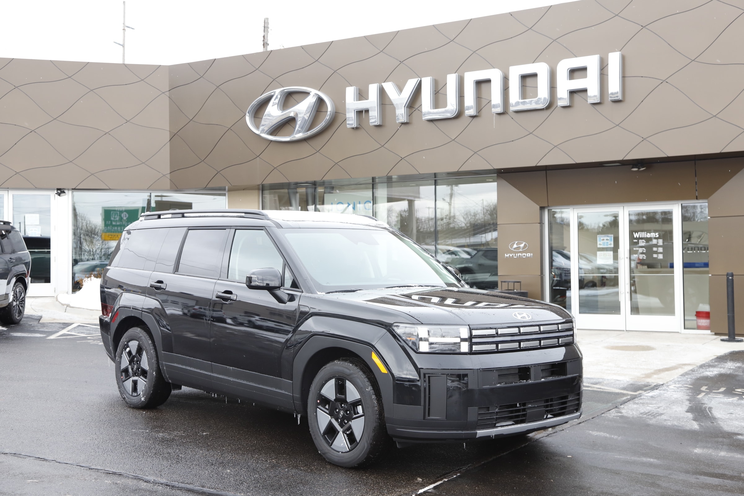 2026 Hyundai Santa Fe SEL's photo