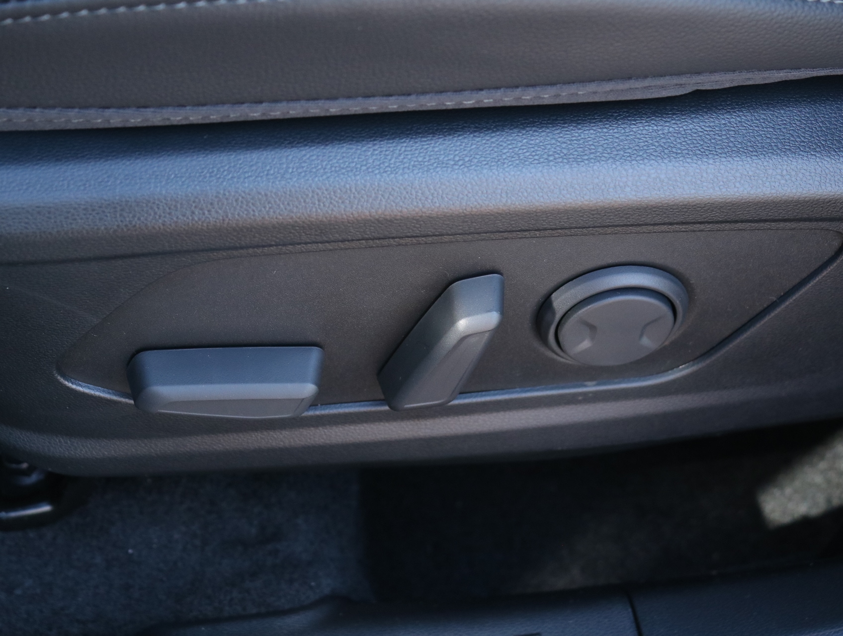 2026 Hyundai Santa Cruz SEL - Photo 14