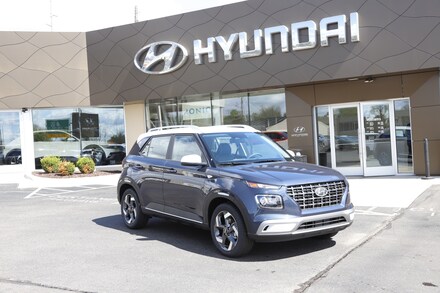 2026 Hyundai Venue SEL w/Two-Tone Roof Sport Utility