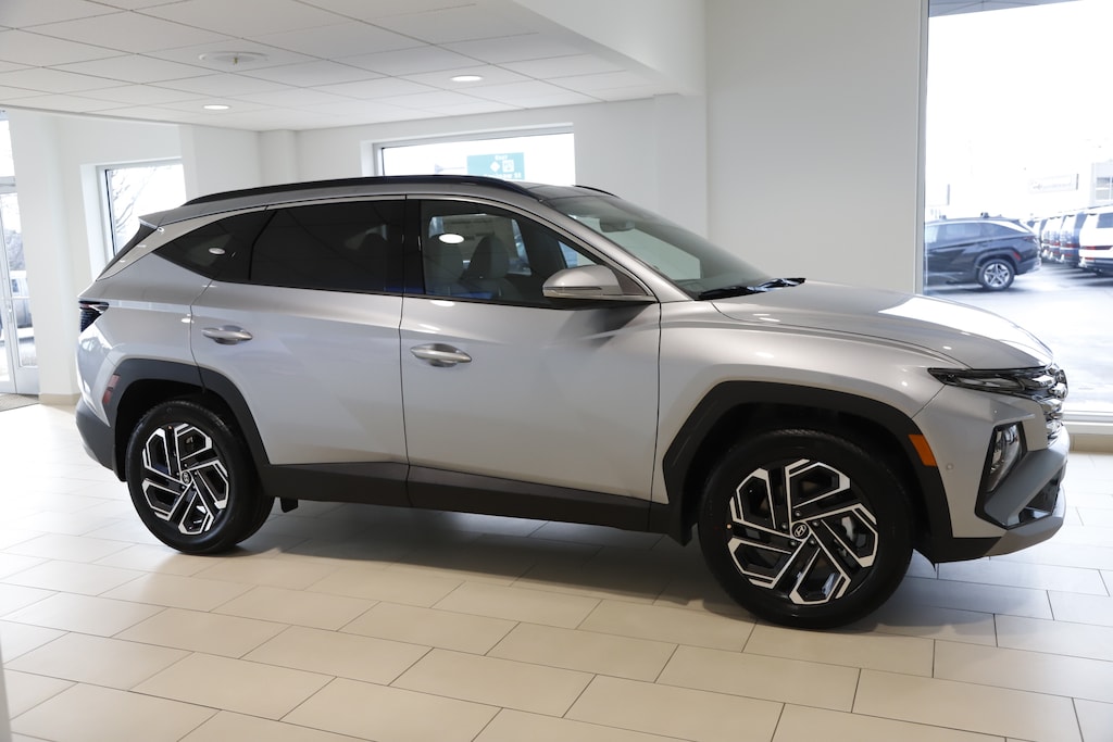 New 2026 Hyundai Tucson Hybrid Limited Sport Utility