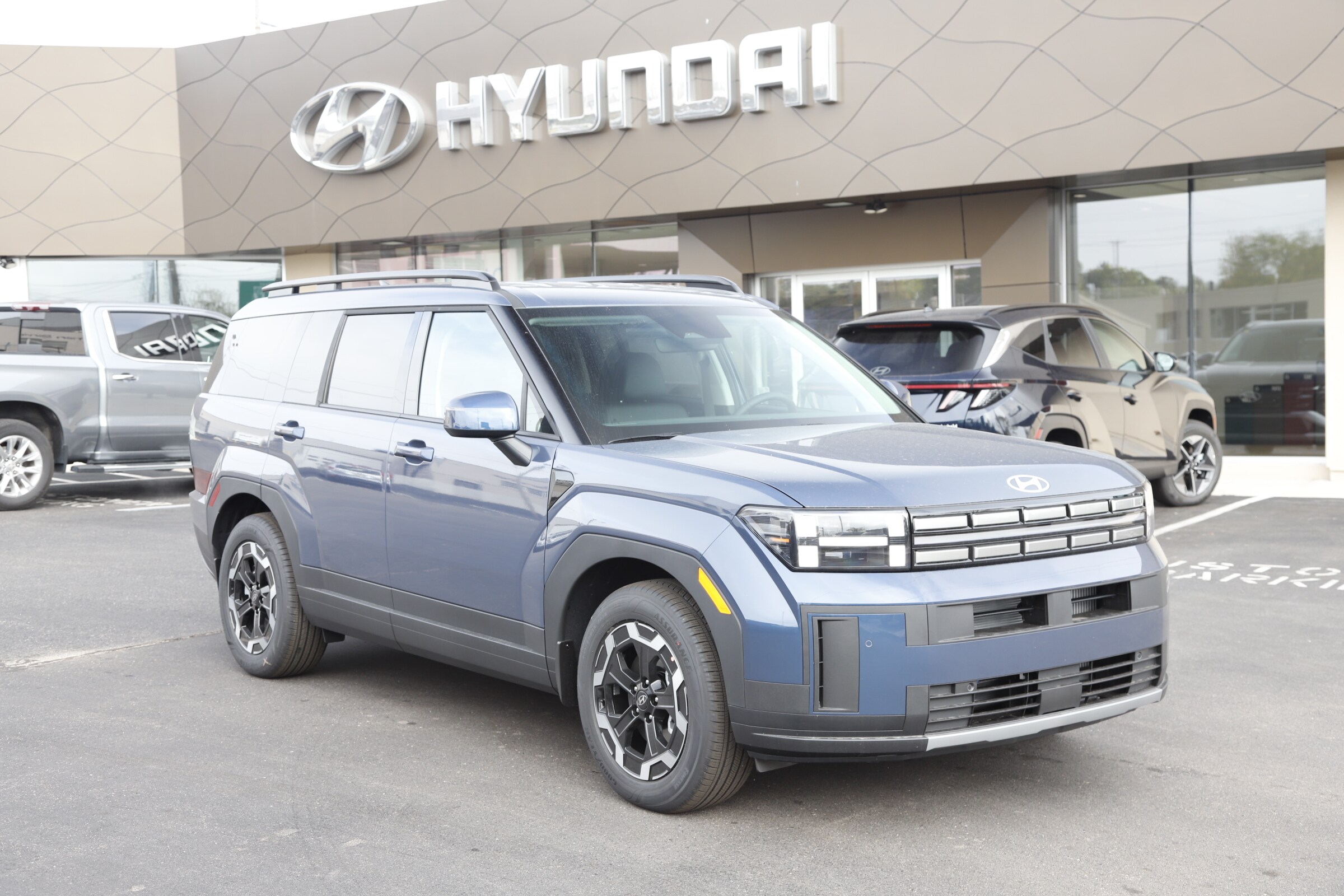 2026 Hyundai Santa Fe SEL's photo