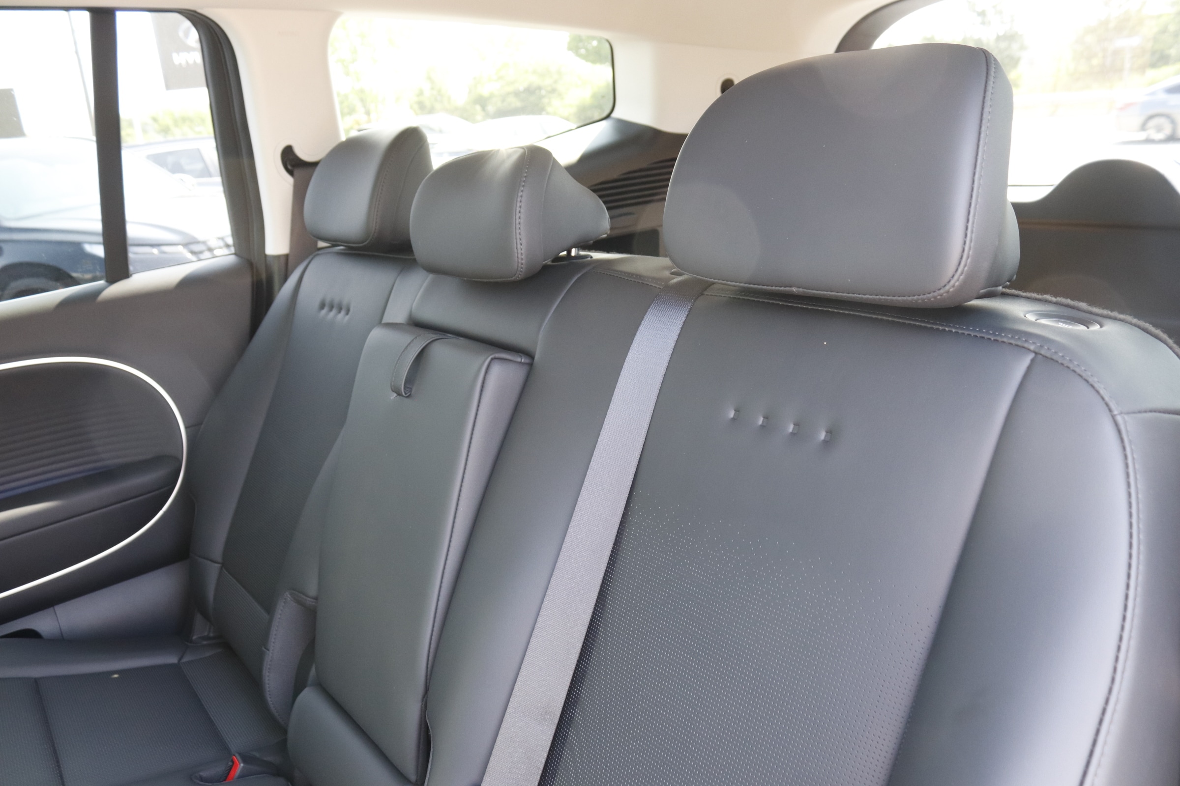 2026 Hyundai IONIQ 9 SEL - Photo 16