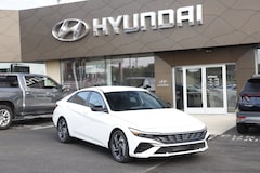 2025 Hyundai Elantra SEL Sport Car