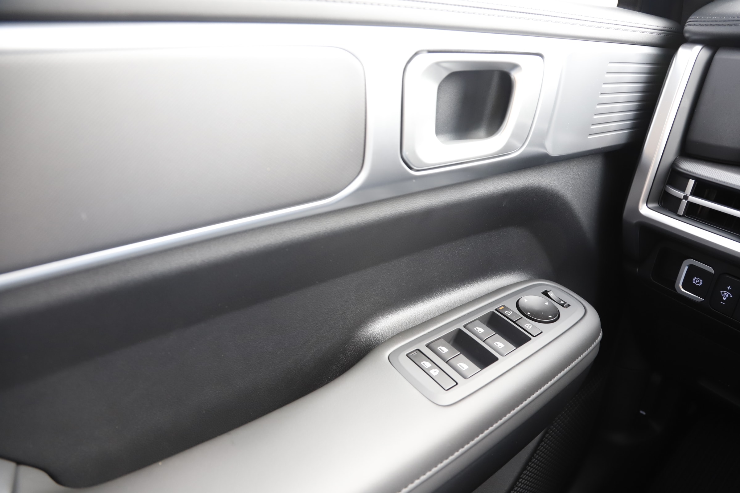 2026 Hyundai Santa Fe SEL - Photo 21