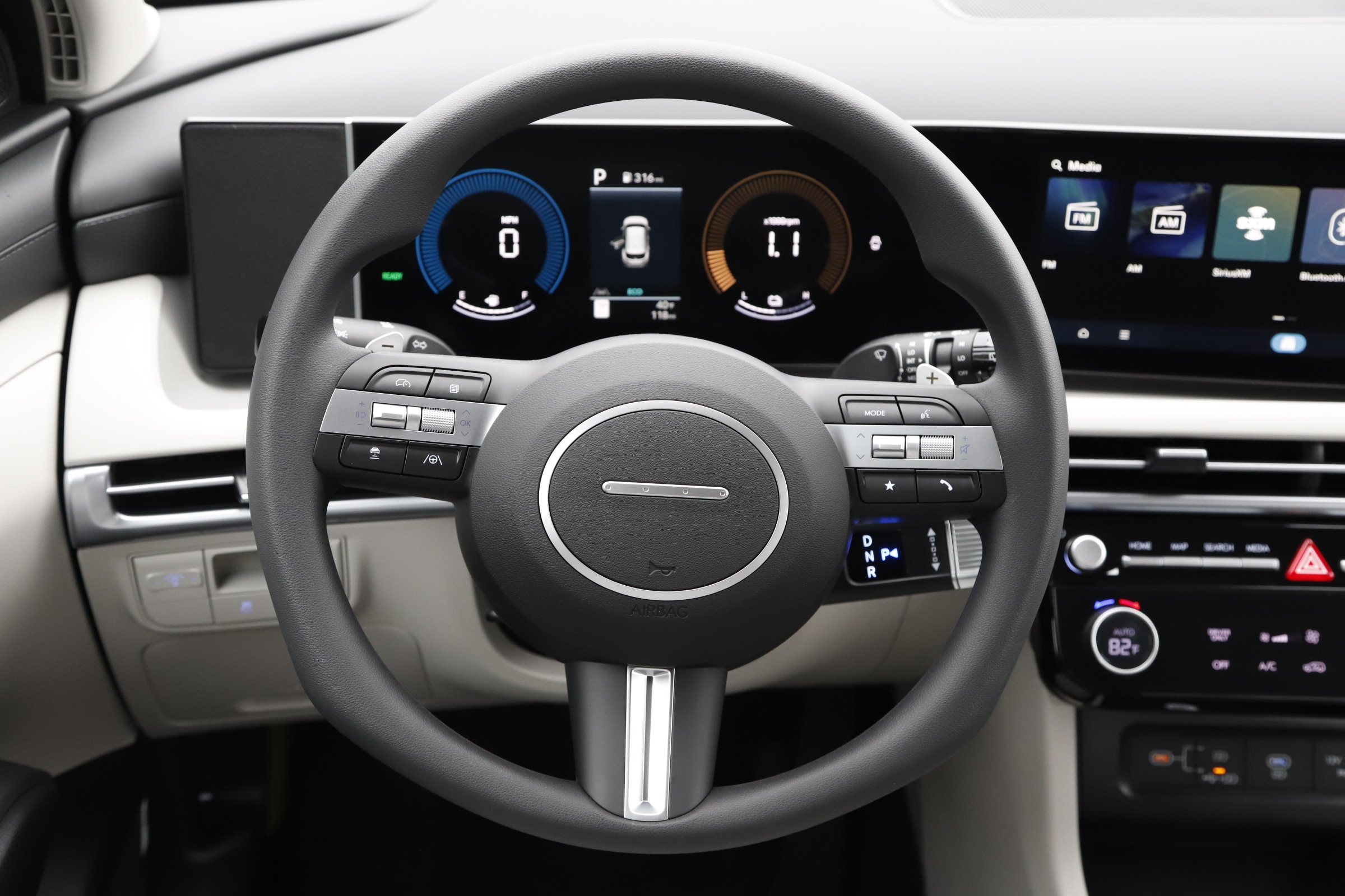 2026 Hyundai Tucson Blue SE - Photo 18