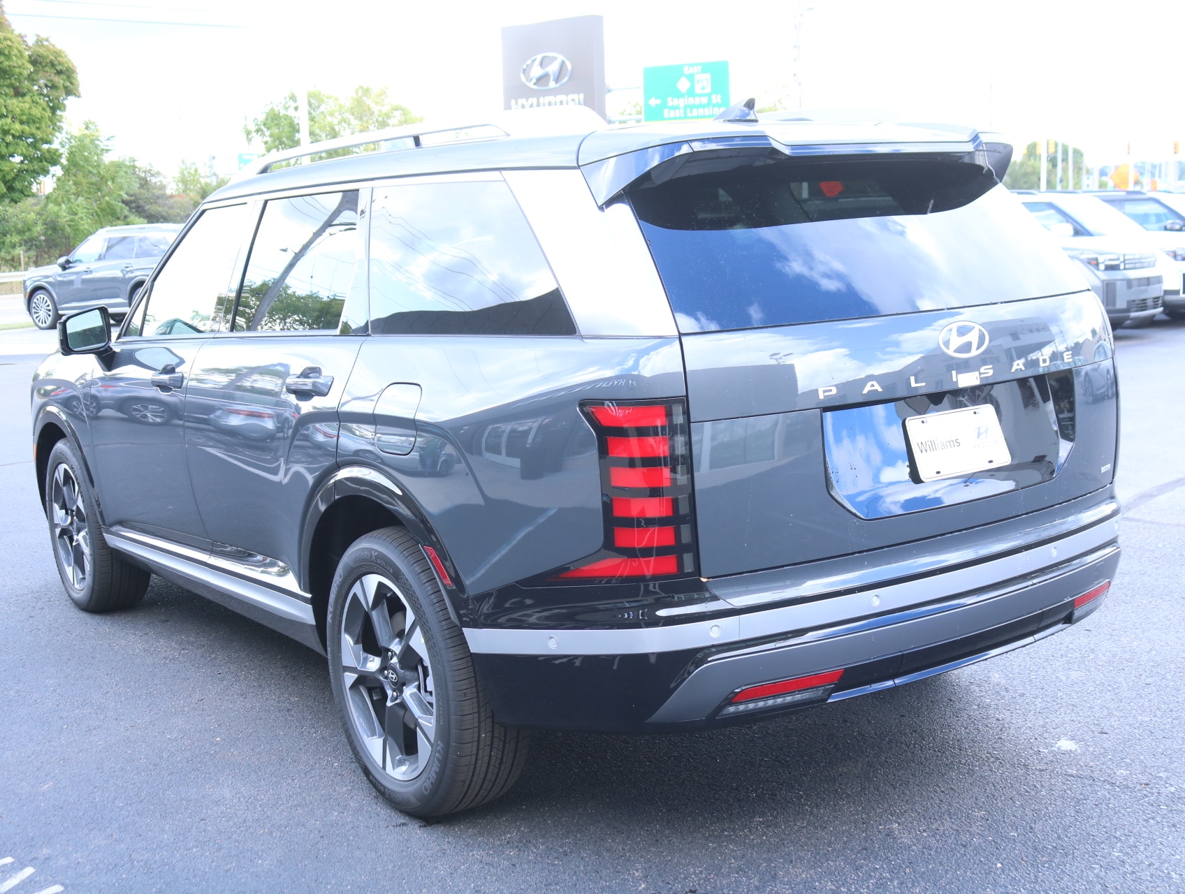 2026 Hyundai Palisade Limited - Photo 7