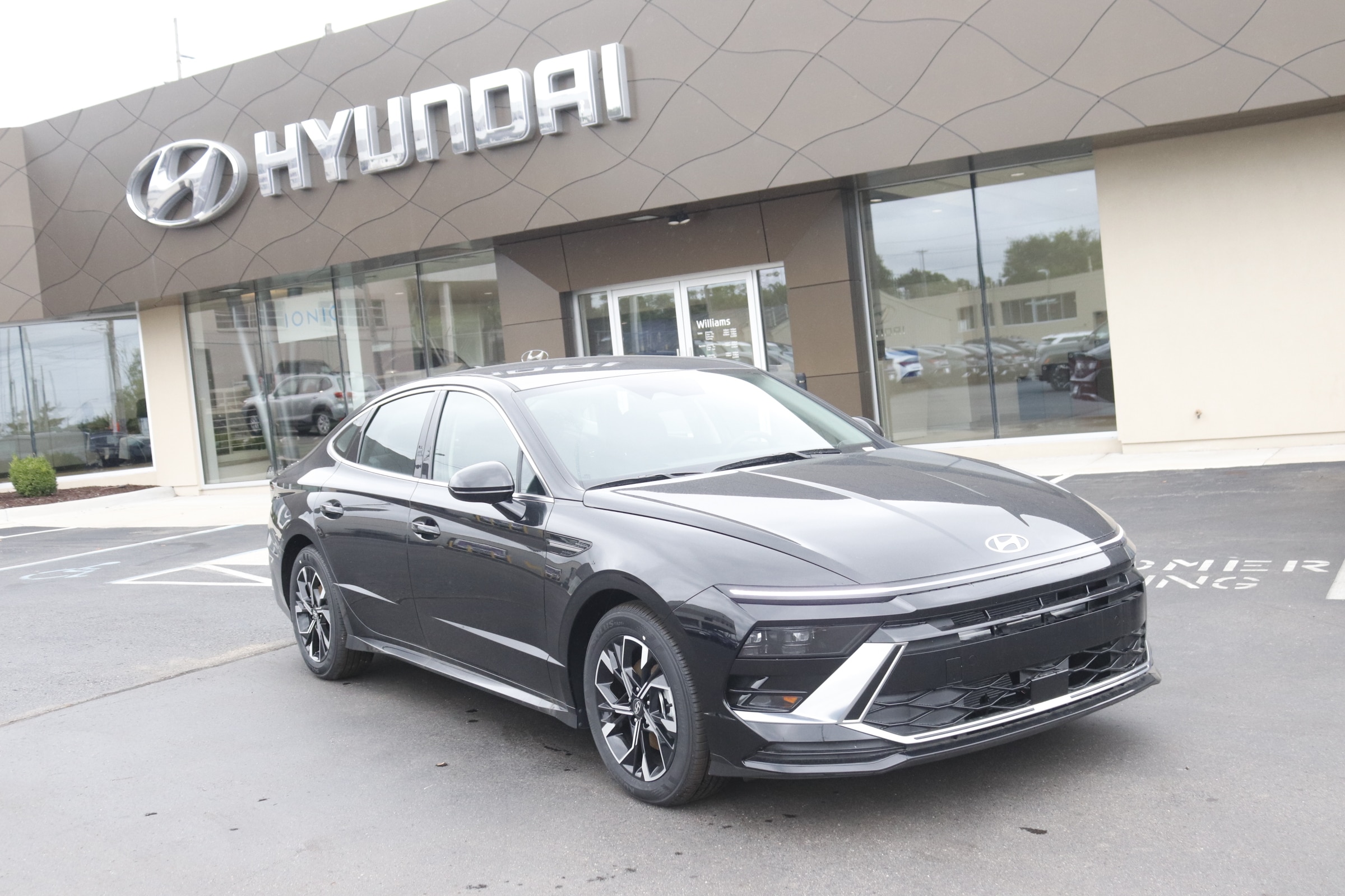 2025 Hyundai Sonata Car 