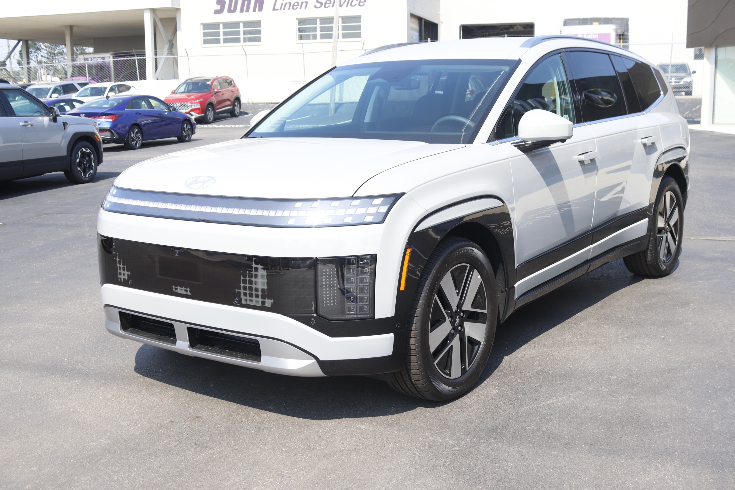 2026 Hyundai IONIQ 9 SEL - Photo 9