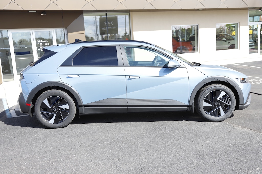New 2025 Hyundai IONIQ 5 SEL Sport Utility