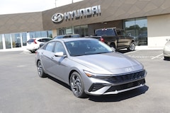 2025 Hyundai Elantra Hybrid Limited Car