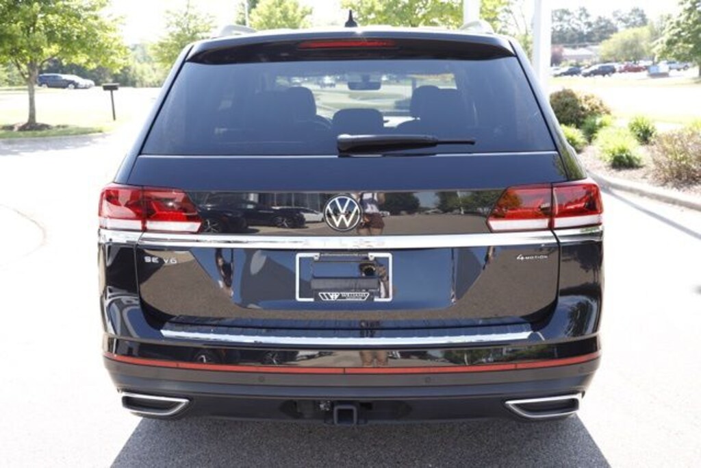 Used 2023 Volkswagen Atlas 3.6L V6 SE w/Technology SUV