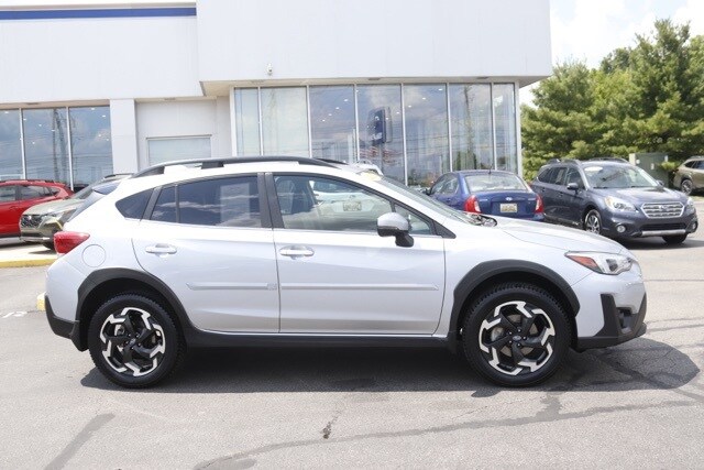 2022 Subaru Crosstrek Limited photo 2