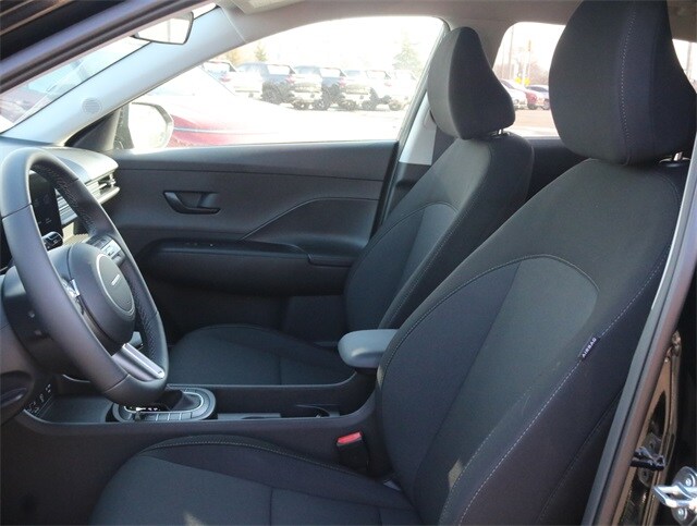 2024 Hyundai Kona SEL photo 13