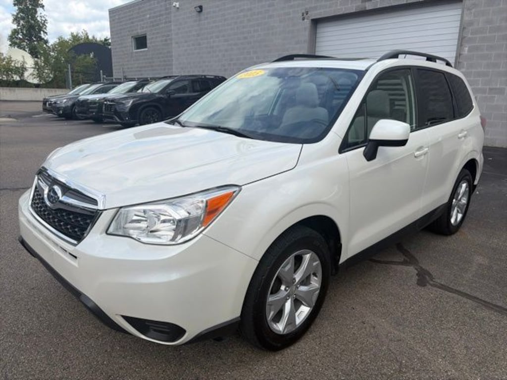 Used 2015 Subaru Forester 2.5i Premium SUV