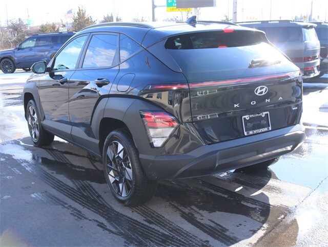 2024 Hyundai Kona SEL photo 6