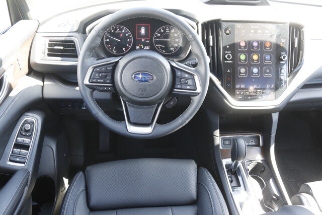 2025 Subaru Ascent Touring photo 19