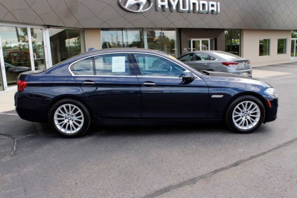 Used 2016 BMW 5 Series 528i xDrive Sedan