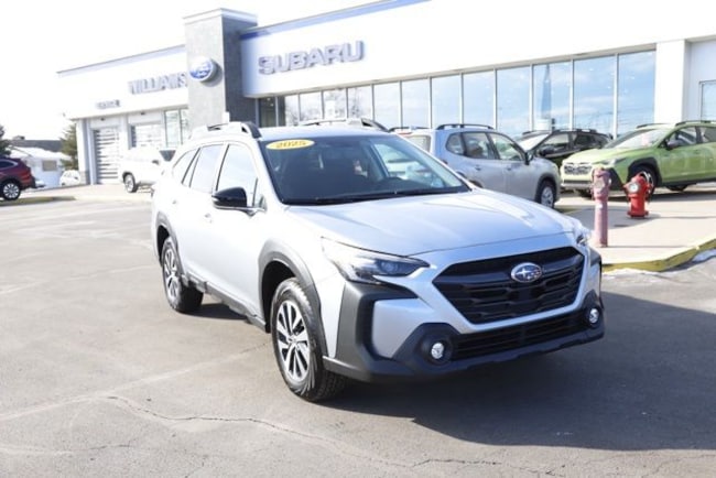2025 Subaru Outback Premium SUV