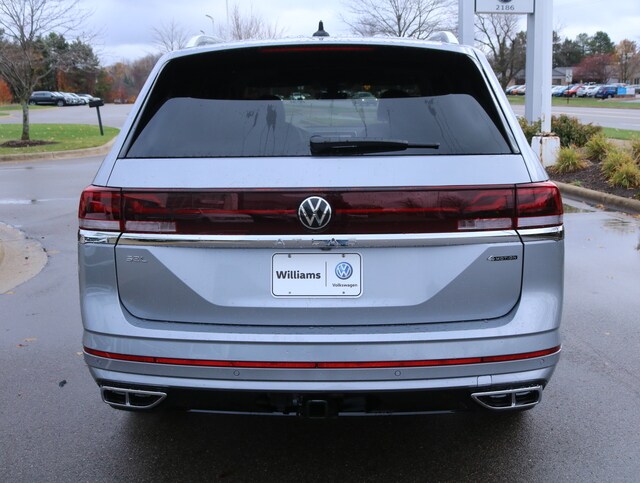 2025 Volkswagen Atlas SEL Premium R-Line photo 4