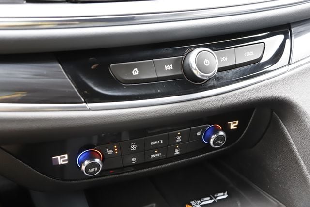 2022 Buick Enclave Essence - Photo 28