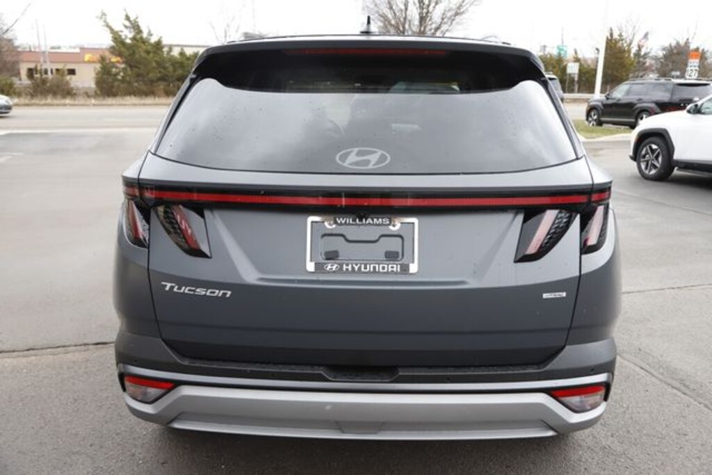 Used 2025 Hyundai Tucson Limited SUV