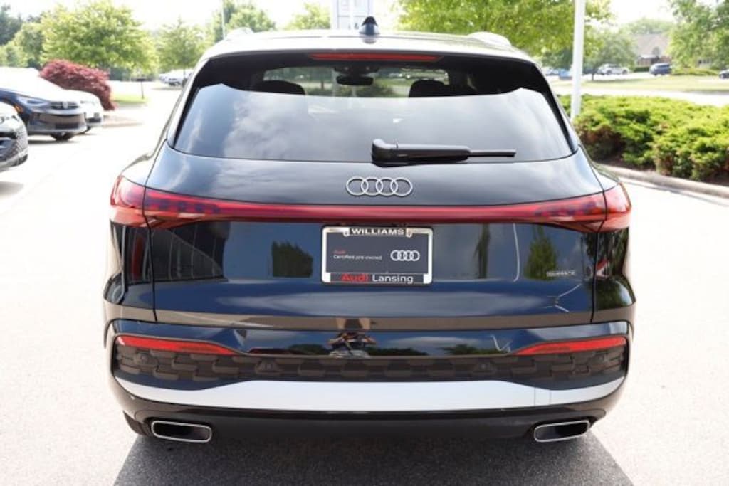 Used 2025 Audi Q5 2.0T Premium SUV