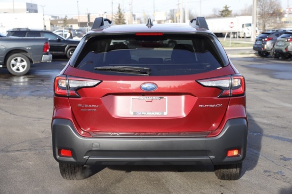 Used 2025 Subaru Outback Premium SUV