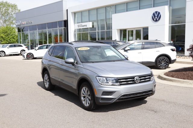 2019 Volkswagen Tiguan 2.0T SE 4Motion's photo