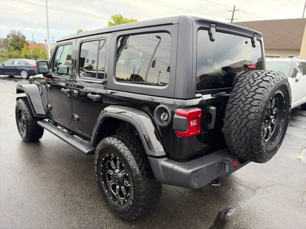 Used 2021 Jeep Wrangler Unlimited Sport SUV