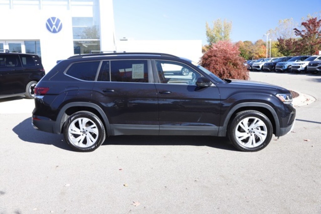 Used 2022 Volkswagen Atlas 3.6L V6 SE w/Technology SUV