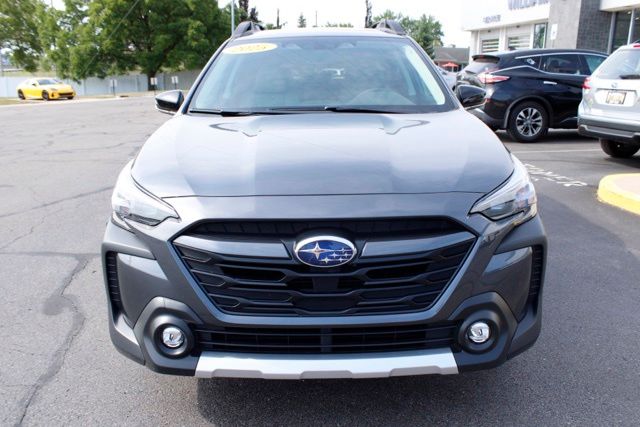 2025 Subaru Outback Limited - Photo 12