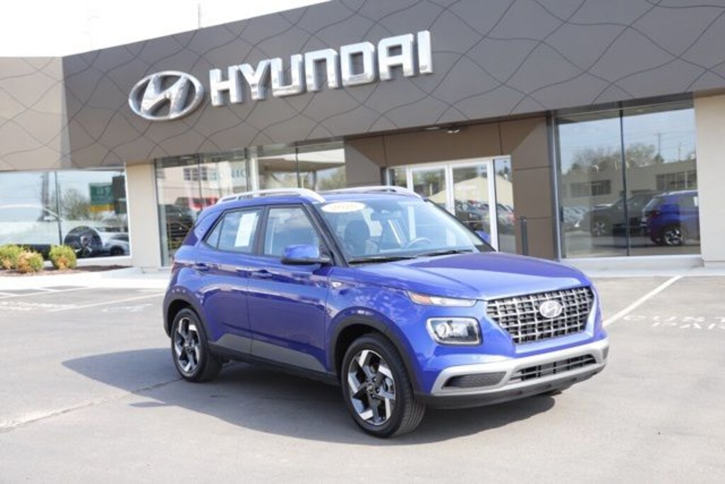 Used 2026 Hyundai Venue SEL SUV
