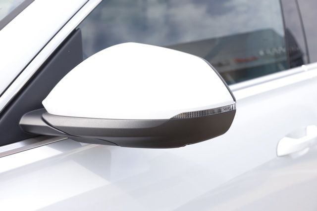 2024 Audi Q8 Premium - Photo 11