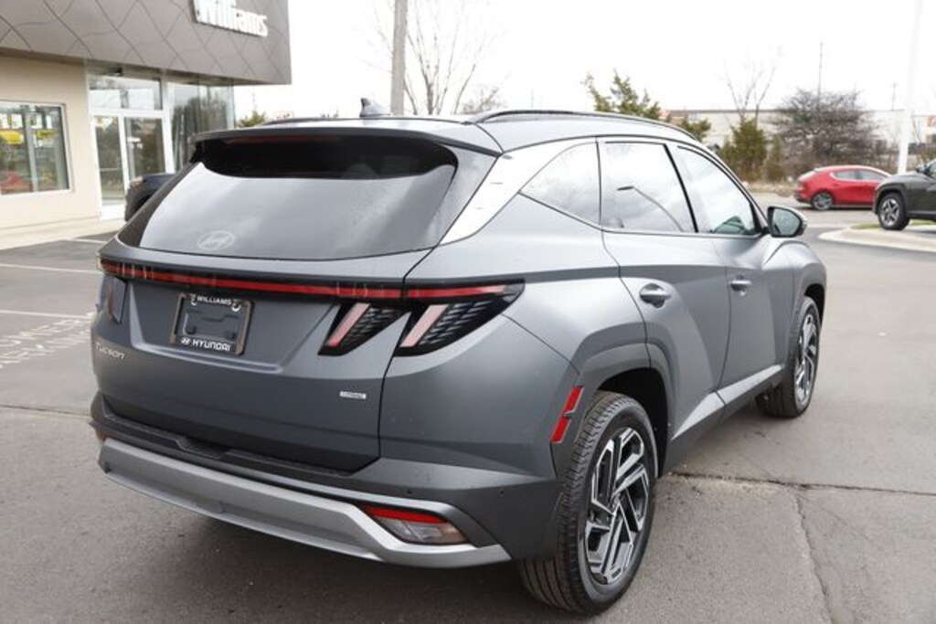 Used 2025 Hyundai Tucson Limited SUV