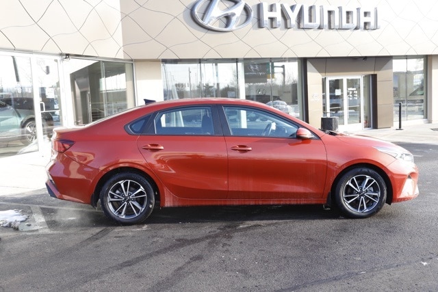 Used 2022 Kia FORTE LXS with VIN 3KPF24AD7NE452846 for sale in Meridian charter Township, MI