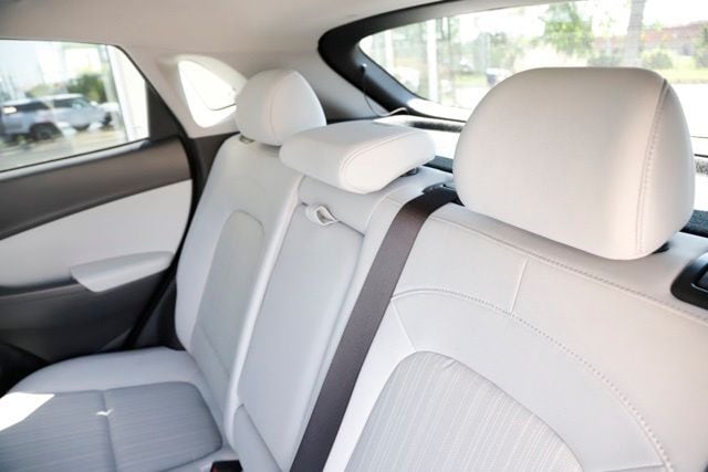 2023 Hyundai Kona SEL - Photo 15