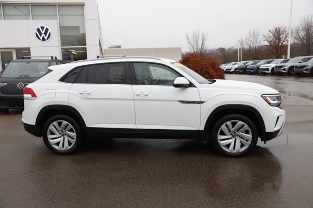 Certified 2022 Volkswagen Atlas Cross Sport 3.6L V6 SE w/Technology SUV