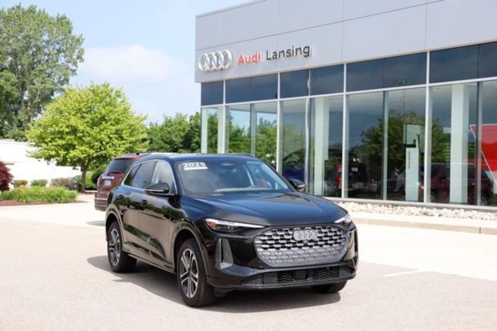 Used 2025 Audi Q5 2.0T Premium SUV