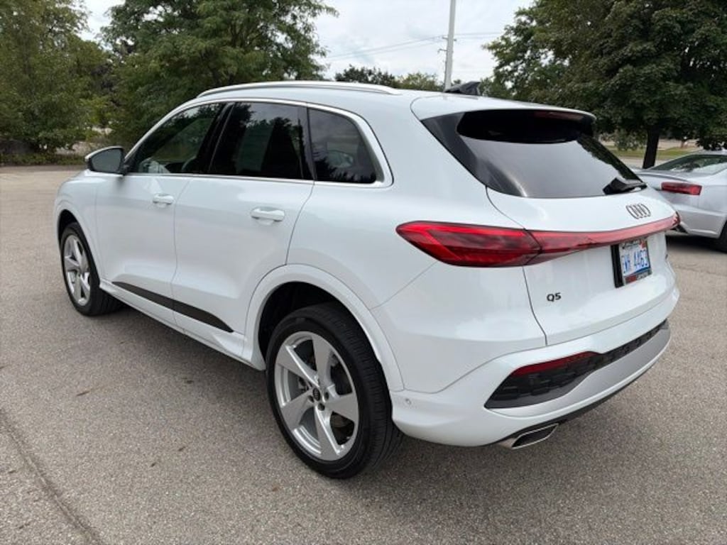 Used 2025 Audi Q5 2.0T Premium SUV