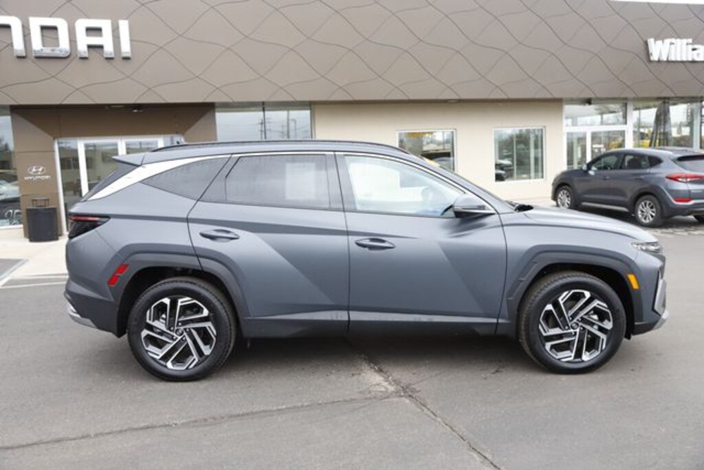 Used 2025 Hyundai Tucson Limited SUV