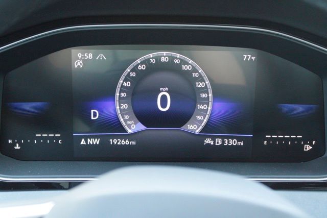 2025 Volkswagen Jetta SE - Photo 26