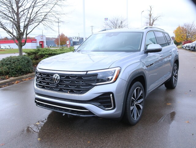 2025 Volkswagen Atlas SEL Premium R-Line photo 8