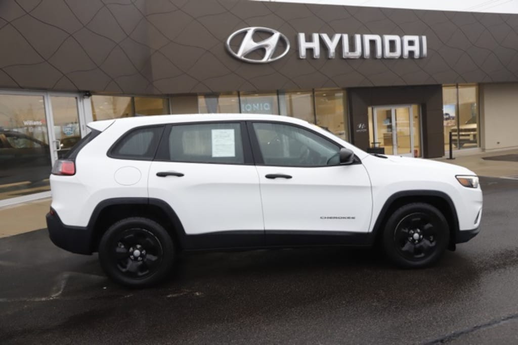 Used 2019 Jeep Cherokee SUV