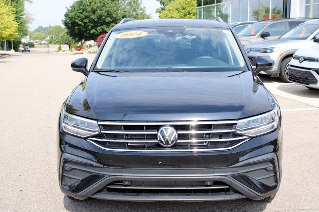 2024 Volkswagen Tiguan SE - Photo 10