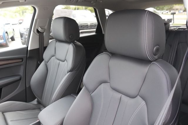 2025 Audi Q5 Premium Plus - Photo 14