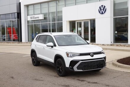 2025 Volkswagen Taos 1.5T SE SUV