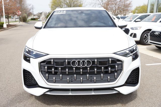 2024 Audi Q8 Premium - Photo 8